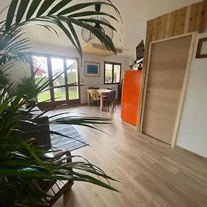  Appartement Au Calme Avec Vue Sur Les Montagnes.